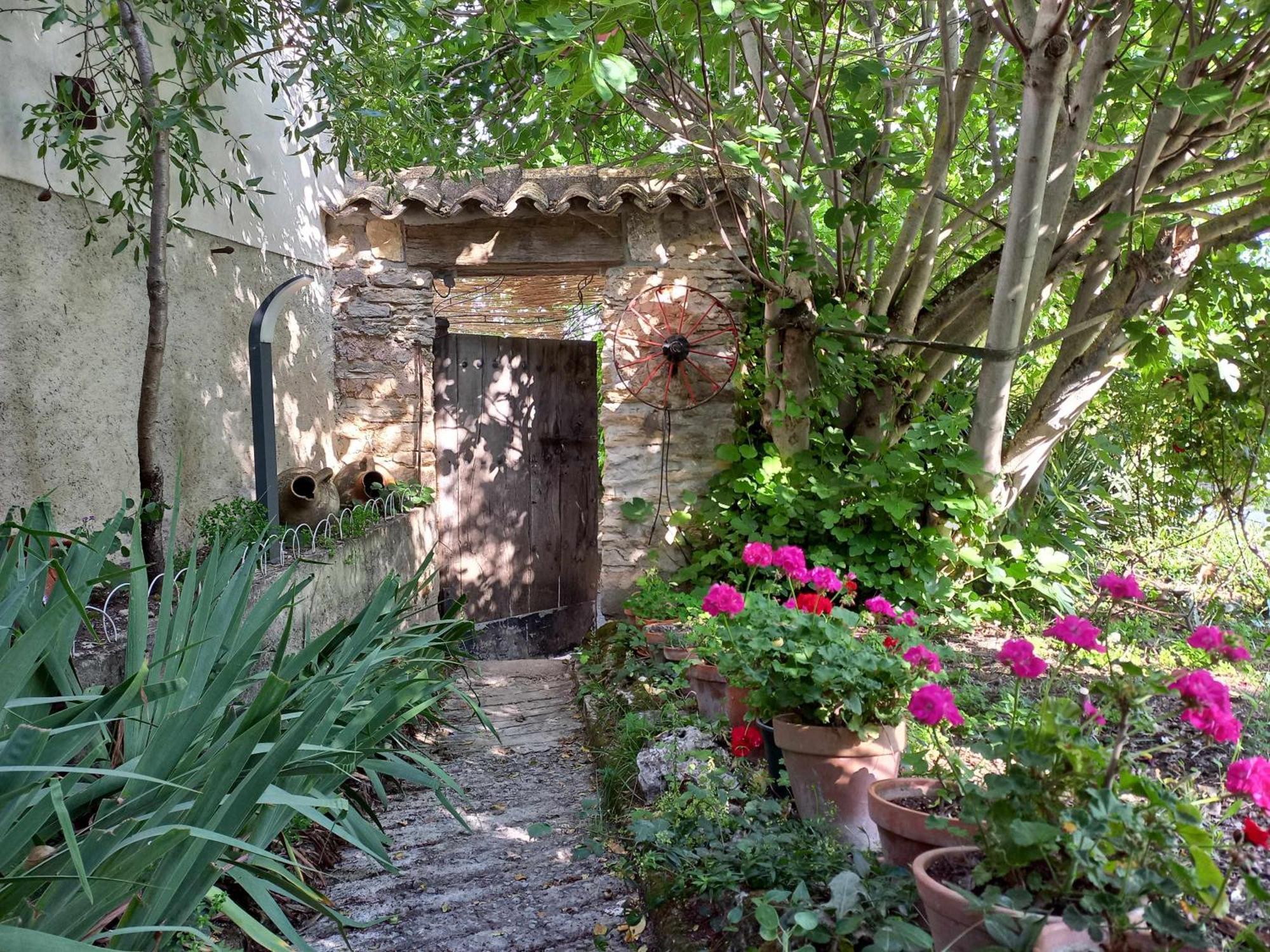 Casa Albaitar Con Piscina Y Sala De Juegos Azcona Bagian luar foto
